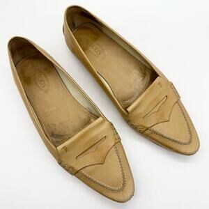 Tod's Point Toe Leather Penny Loafers Cream/Tan Size 39 Officecore Y2K Preppy